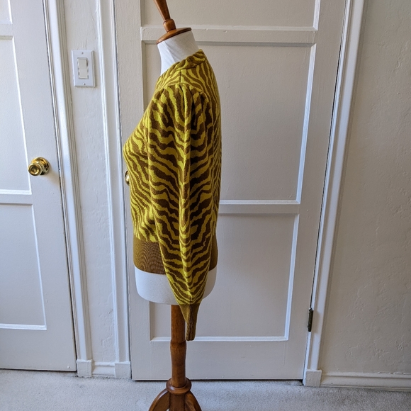 Ulla Johnson cropped zebra print sweater size petite - Picture 4 of 9